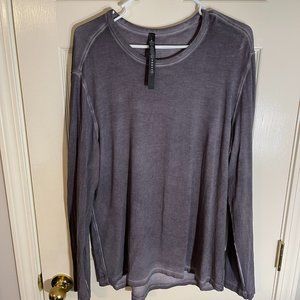 Lululemon Long Sleeve Men's Shirt Size L. EUC.